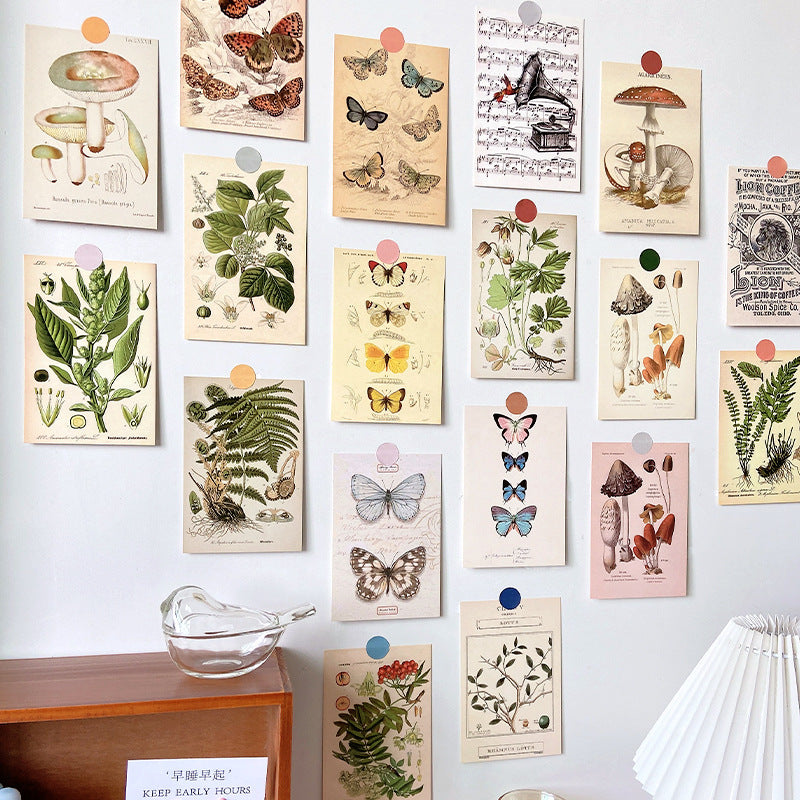 🌿 Forest Plant Series Decorative Cards – 30pcs Retro Wall Postcards
