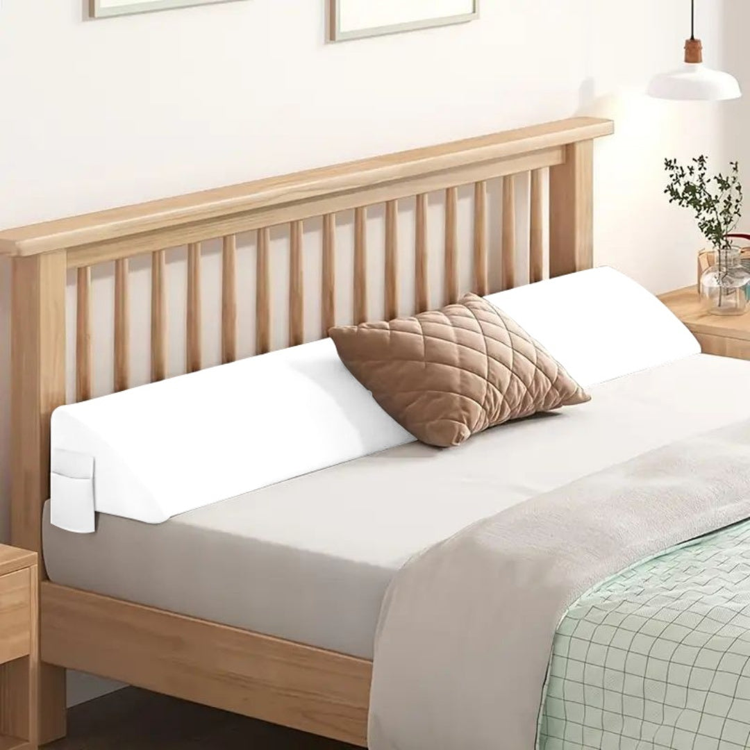 Woolen Fabric Gap Wedge-Shaped Pillow