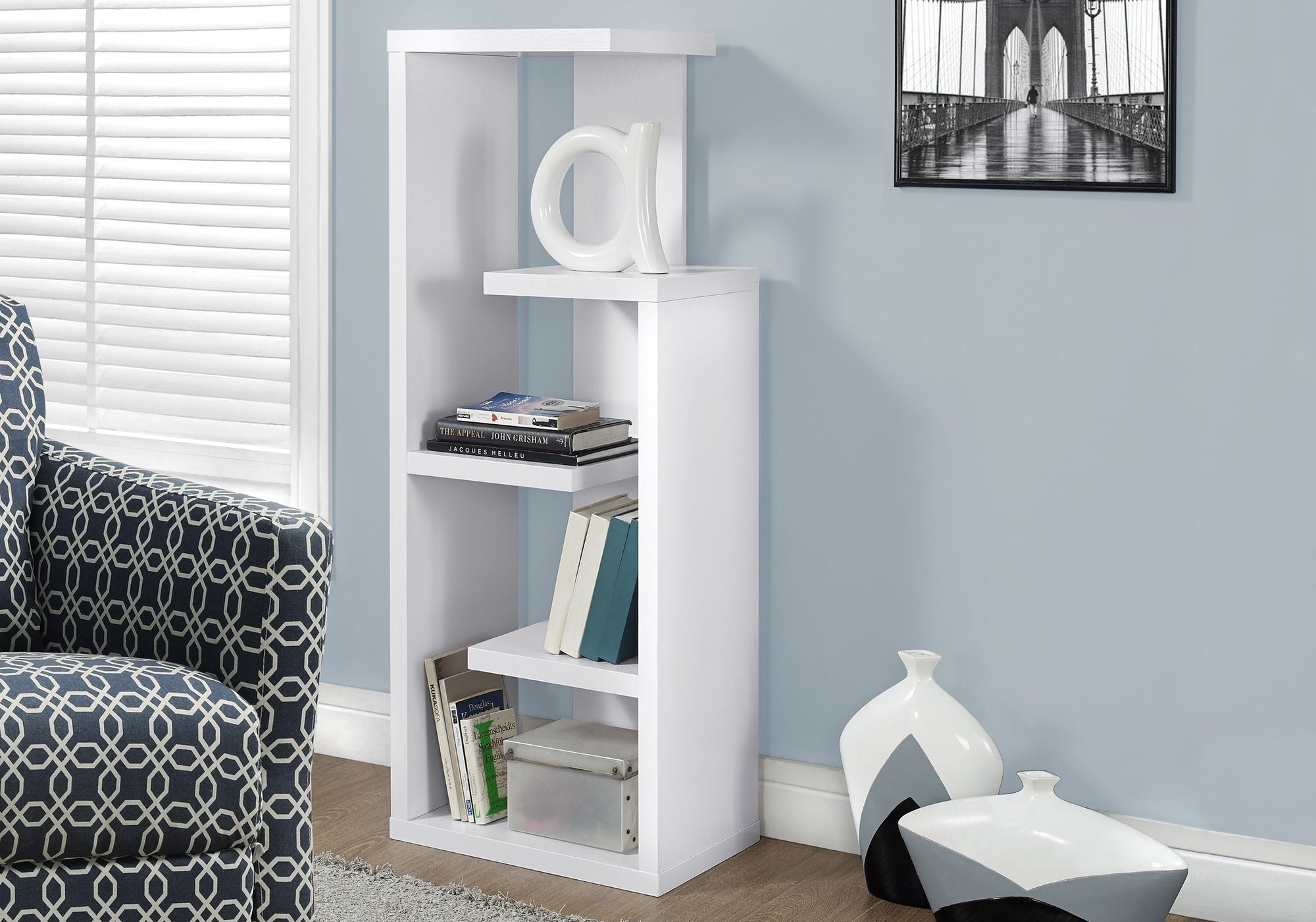 📚 Modern White Hollow-Core Bookcase – Sleek 3-Shelf Storage Display